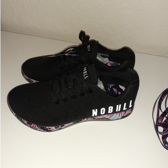 NOBULL Ladies Black Pink Multi-Color Superfabric Trainer Lifting Shoes 8.5 NEW - Picture 4 of 9